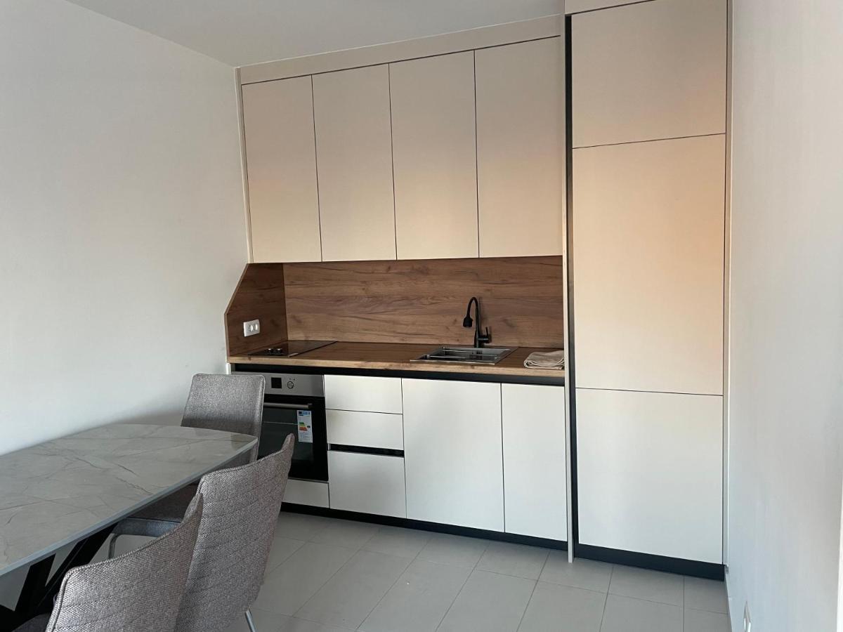 Shooter Apartments แฟริซาย ภายนอก รูปภาพ